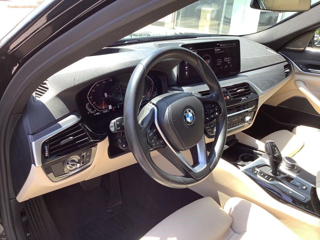 2022 BMW 5 Series 530i