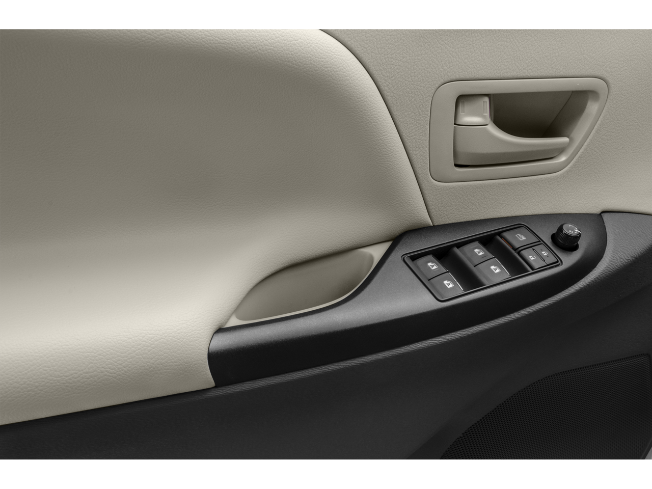 2015 Toyota Sienna L 7 Passenger