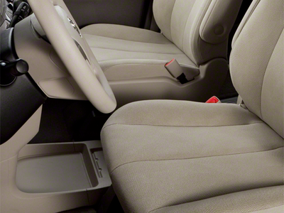 2012 Toyota Sienna Base 7 Passenger