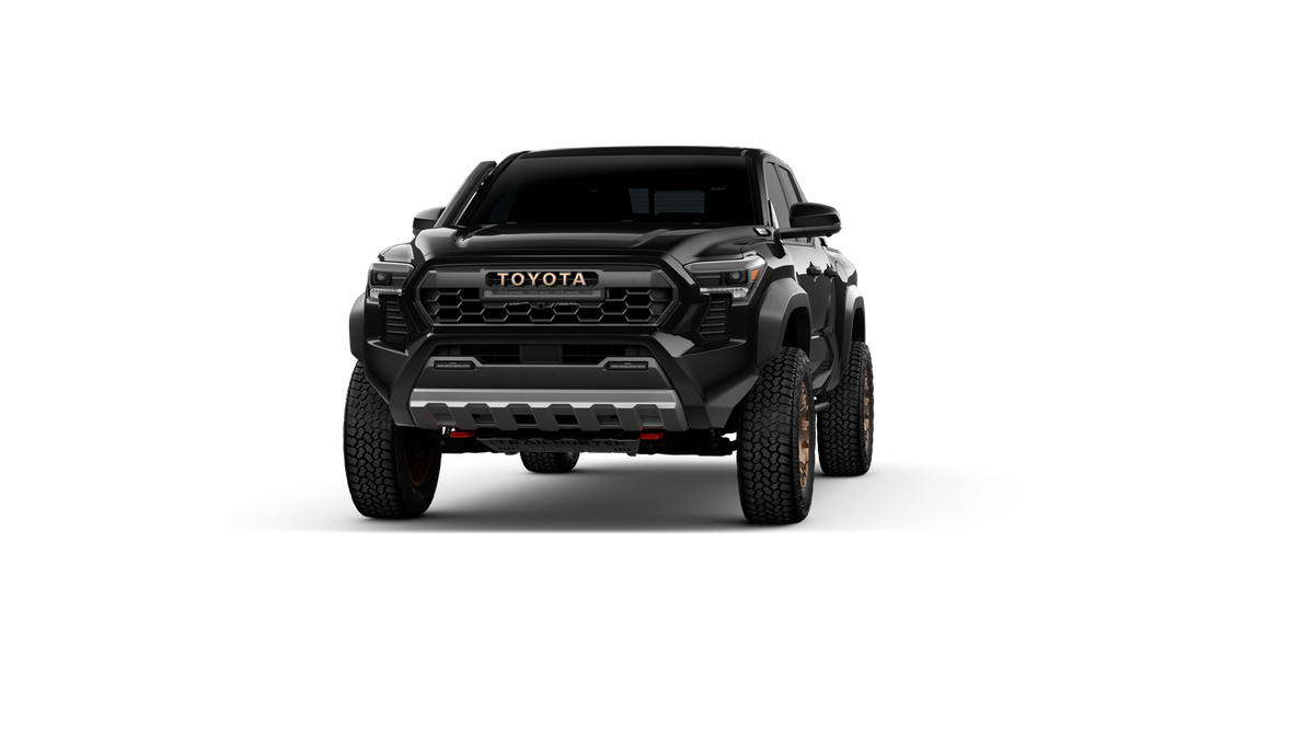 2026 Toyota Tacoma i-FORCE MAX Trailhunter