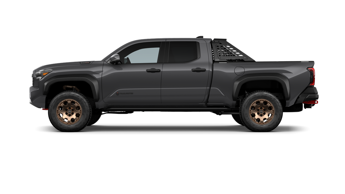 2026 Toyota Tacoma i-FORCE MAX Trailhunter