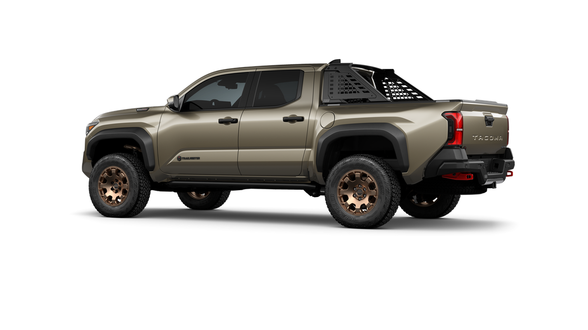 2026 Toyota Tacoma i-FORCE MAX Trailhunter