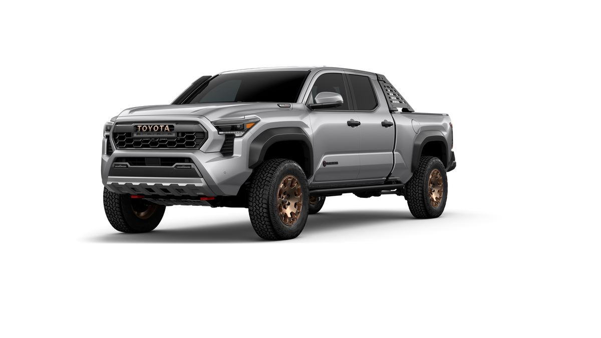 2026 Toyota Tacoma i-FORCE MAX Trailhunter