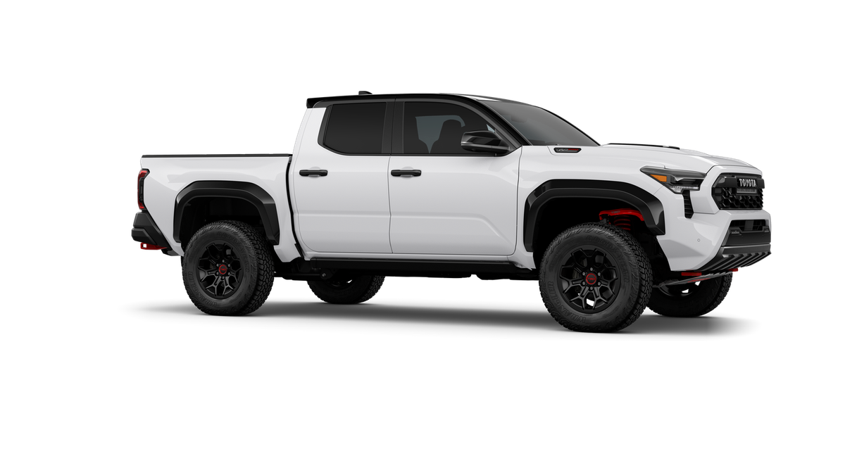 2026 Toyota Tacoma i-FORCE MAX TRD Pro