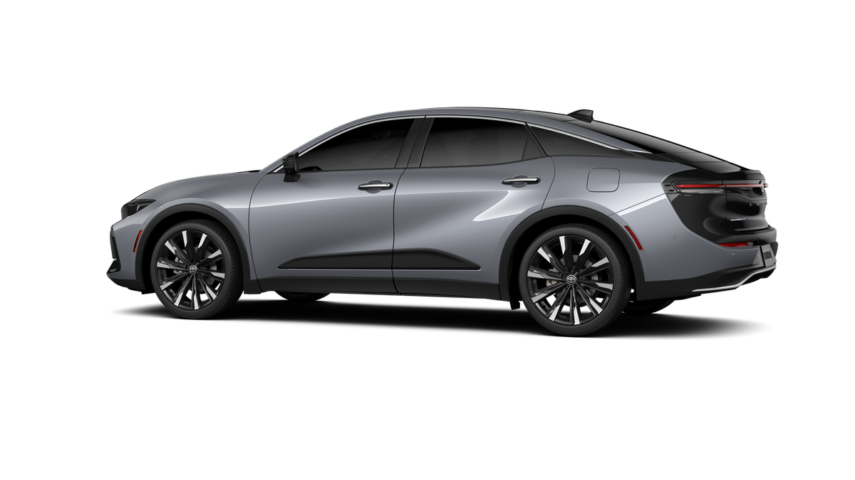 2026 Toyota Crown Platinum