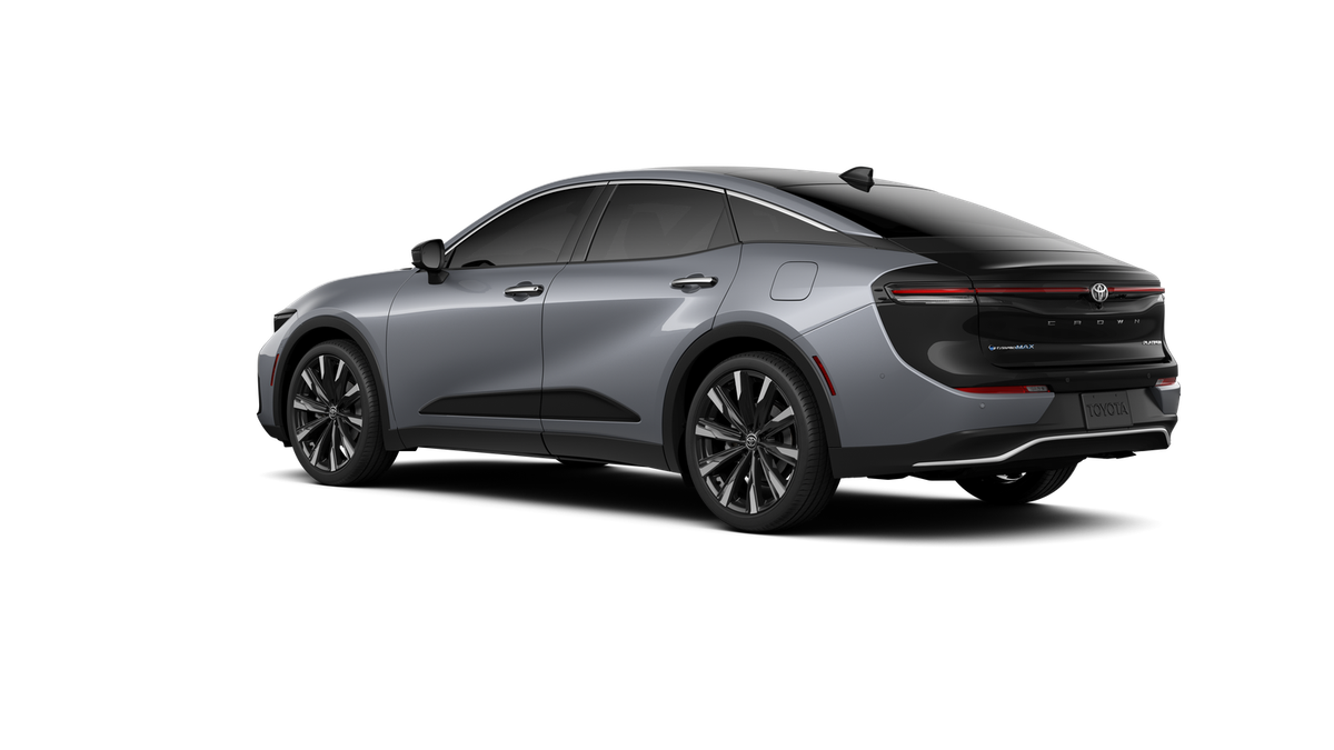 2026 Toyota Crown Platinum