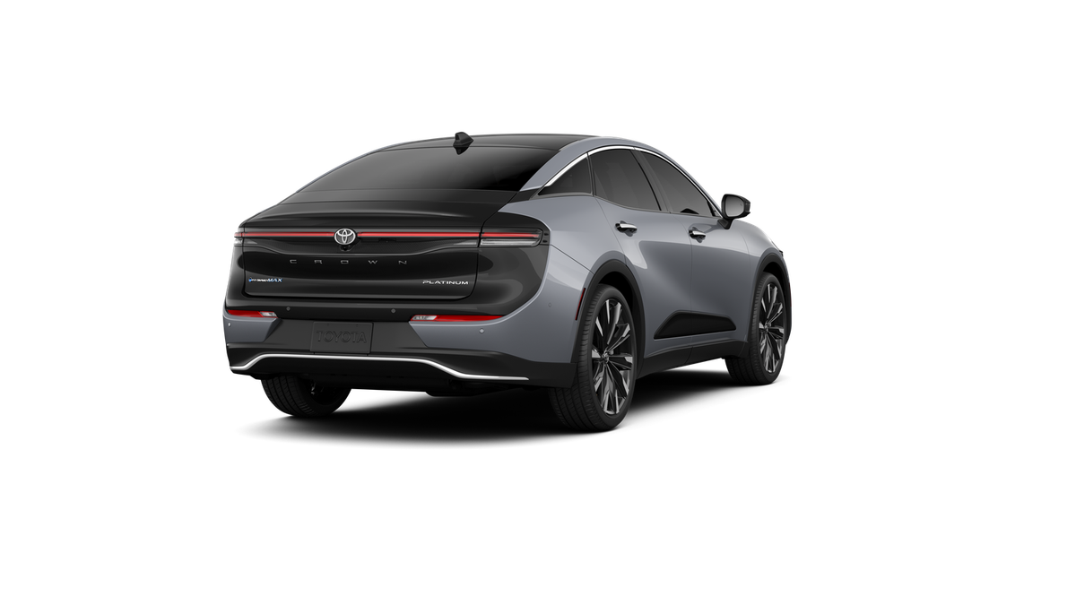 2026 Toyota Crown Platinum