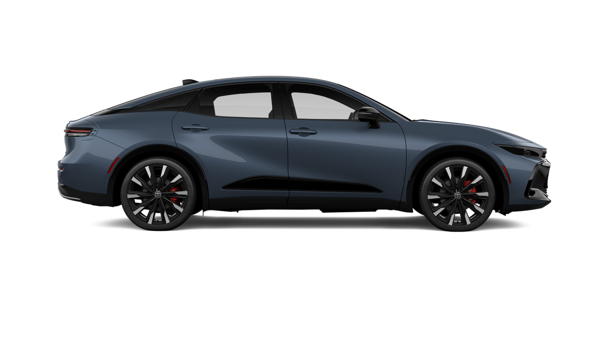 2027 Toyota Crown Platinum