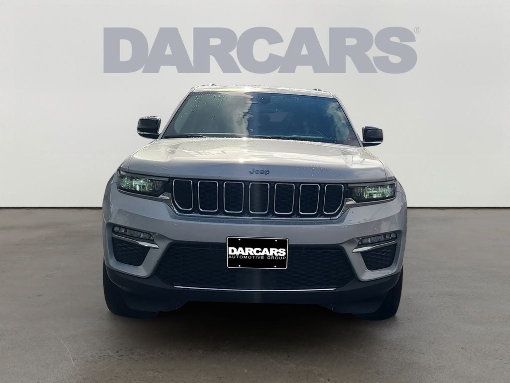 2022 Jeep Grand Cherokee Limited Low Miles!