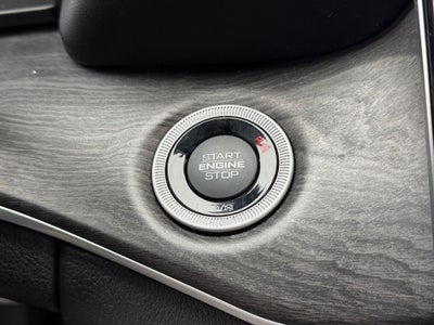 2022 Jeep Grand Cherokee Limited Low Miles!