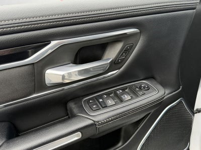 2020 RAM 1500 Laramie W/ Body Color Bed Cover!