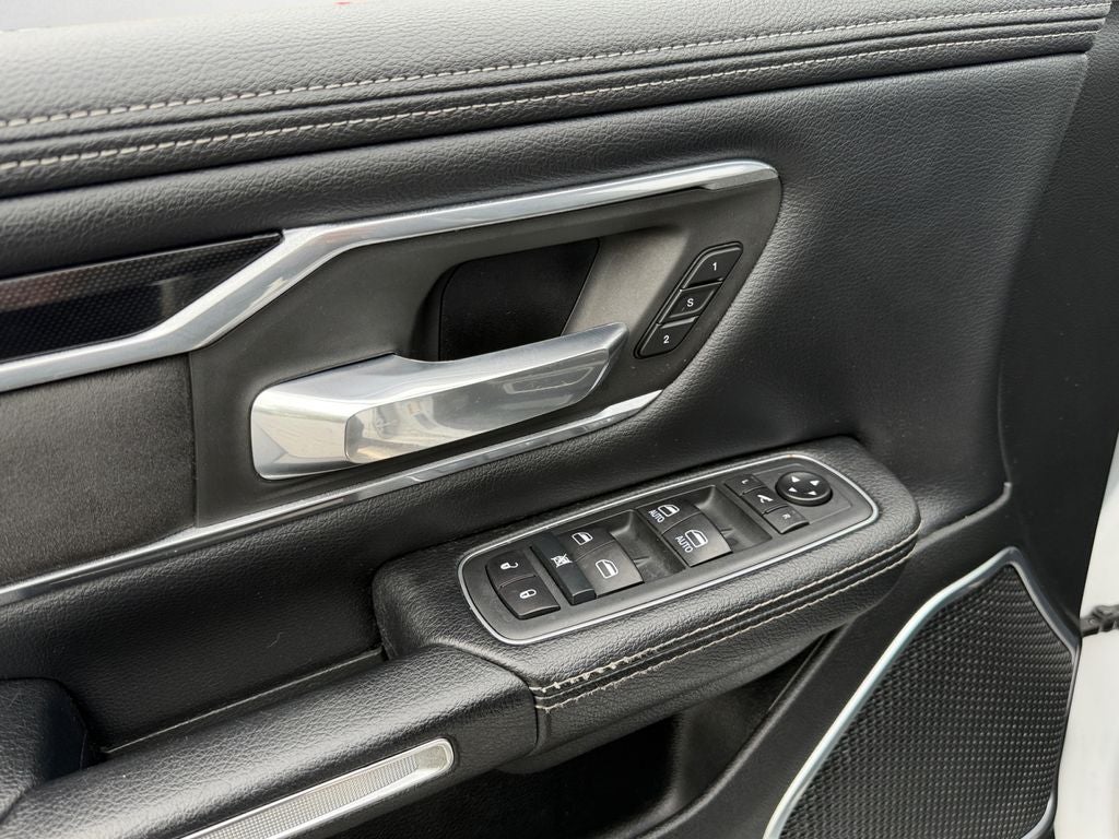 2020 RAM 1500 Laramie W/ Body Color Bed Cover!