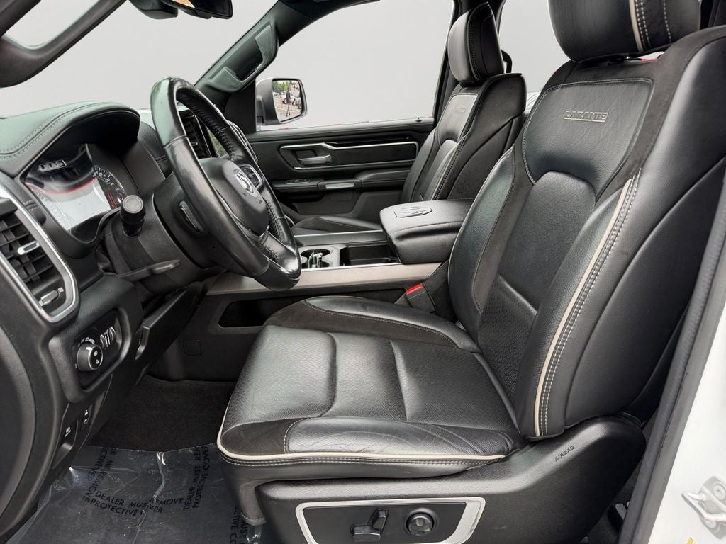 2020 RAM 1500 Laramie W/ Body Color Bed Cover!