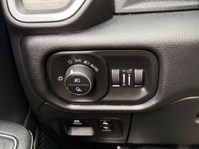 2020 RAM 1500 Laramie W/ Body Color Bed Cover!