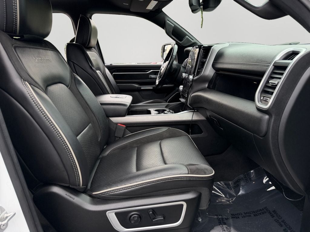 2020 RAM 1500 Laramie W/ Body Color Bed Cover!