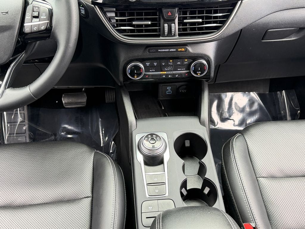 2022 Ford Escape Hybrid SEL