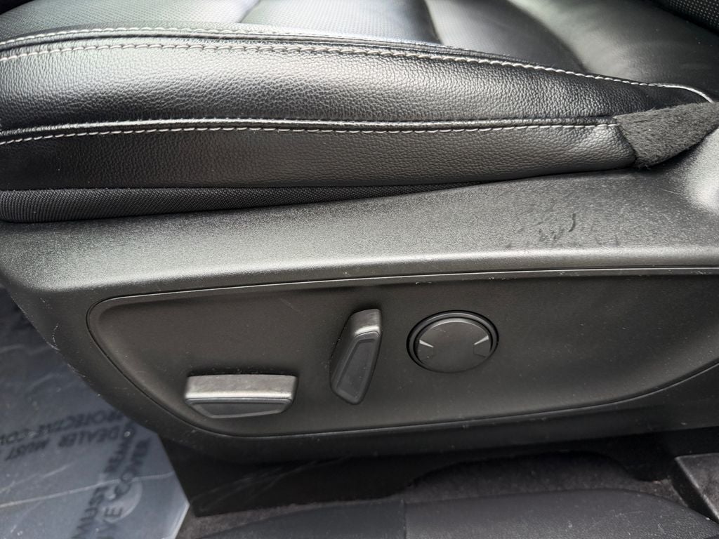 2022 Ford Escape Hybrid SEL