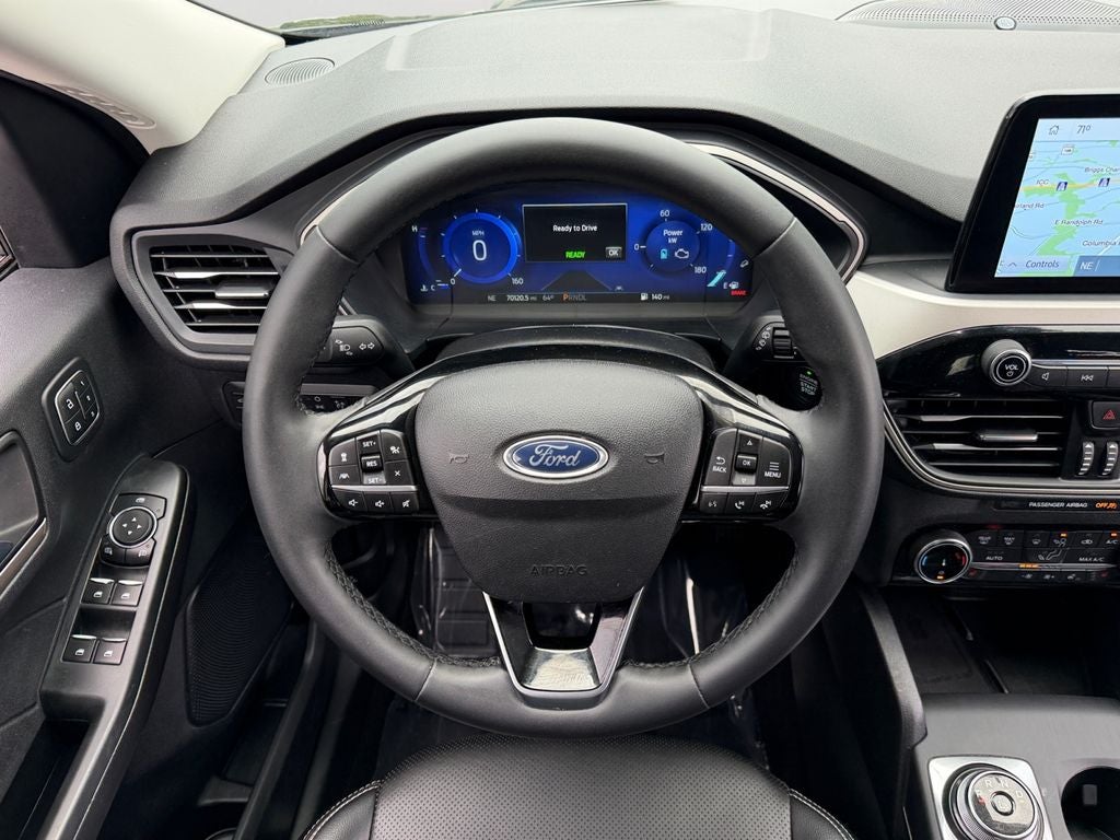 2022 Ford Escape Hybrid SEL