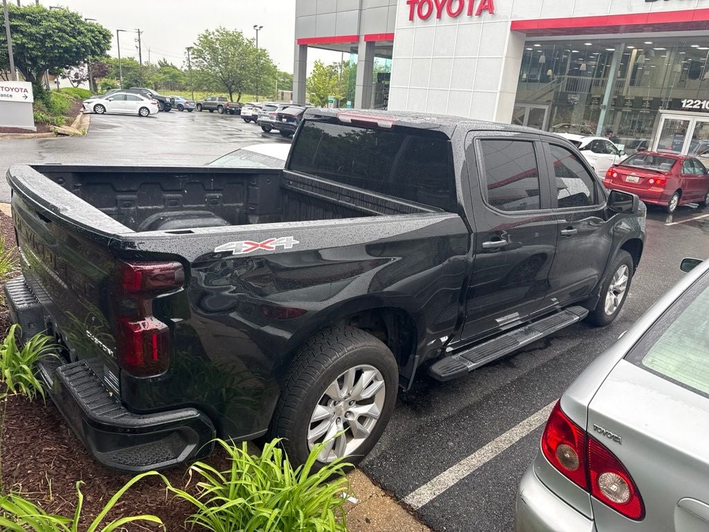 2022 Chevrolet Silverado 1500 Custom