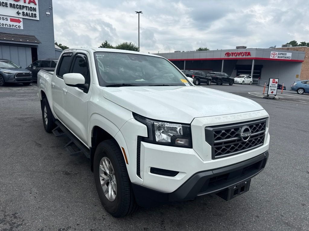 2024 Nissan Frontier SV