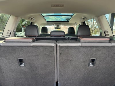 2024 Volkswagen Atlas 2.0T Peak Edition SEL