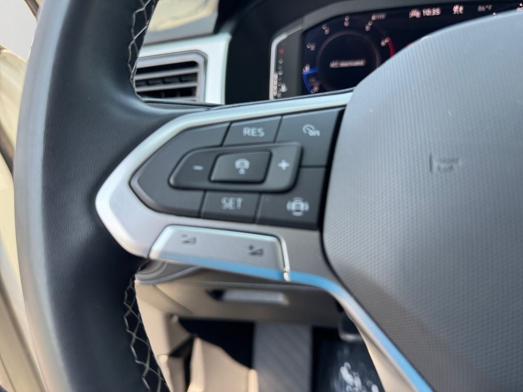 2023 Volkswagen Atlas 3.6L V6 SE w/Technology