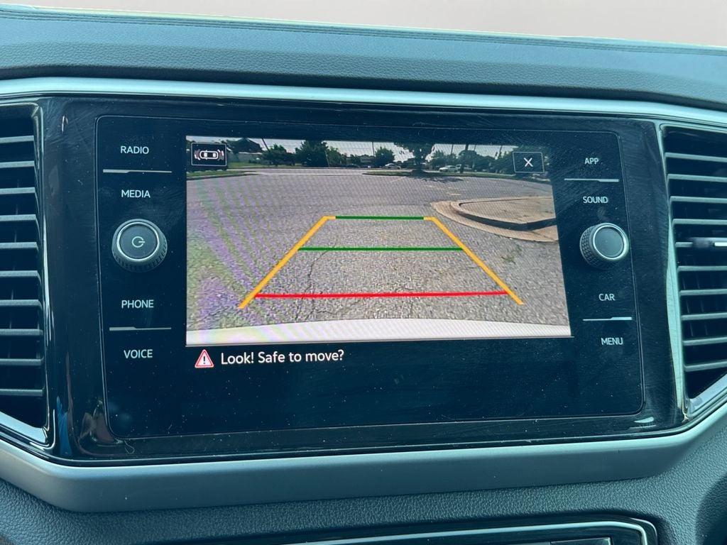 2023 Volkswagen Atlas 3.6L V6 SE w/Technology