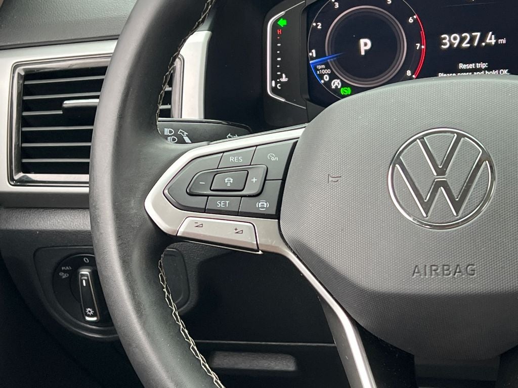 2022 Volkswagen Atlas 3.6L V6 SE w/Technology