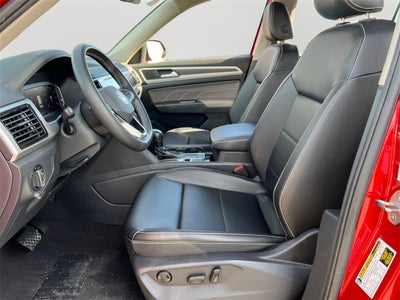 2022 Volkswagen Atlas 2.0T SE w/Technology