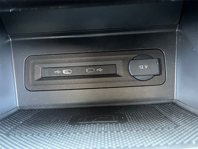 2022 Volkswagen Atlas 2.0T SE w/Technology