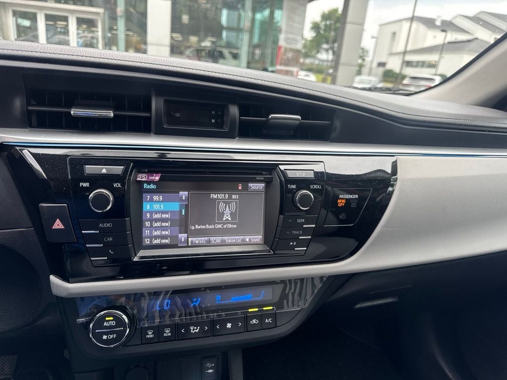 2015 Toyota Corolla LE Plus W/ SUNROOF & WHEELS!
