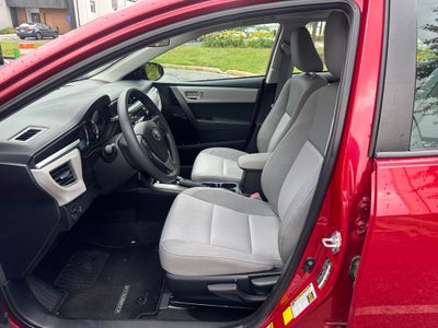 2015 Toyota Corolla LE Plus W/ SUNROOF & WHEELS!