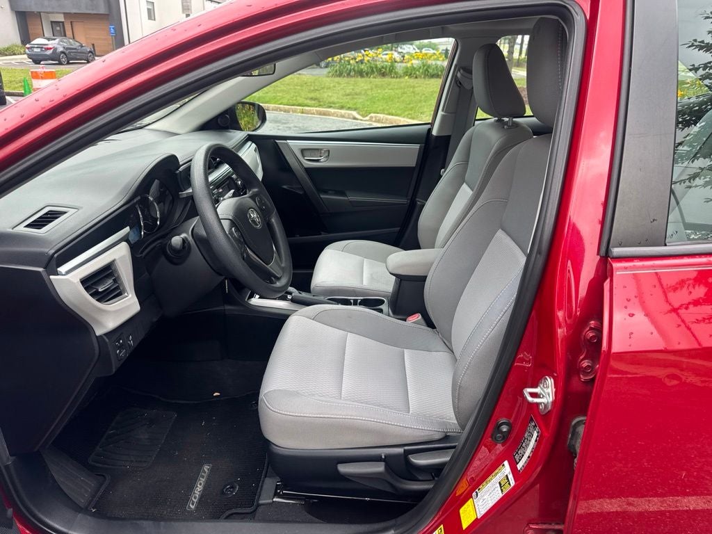 2015 Toyota Corolla LE Plus W/ SUNROOF & WHEELS!