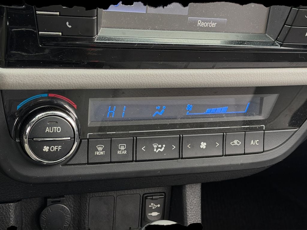 2015 Toyota Corolla LE