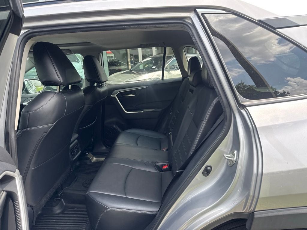 2022 Toyota RAV4 XLE Premium
