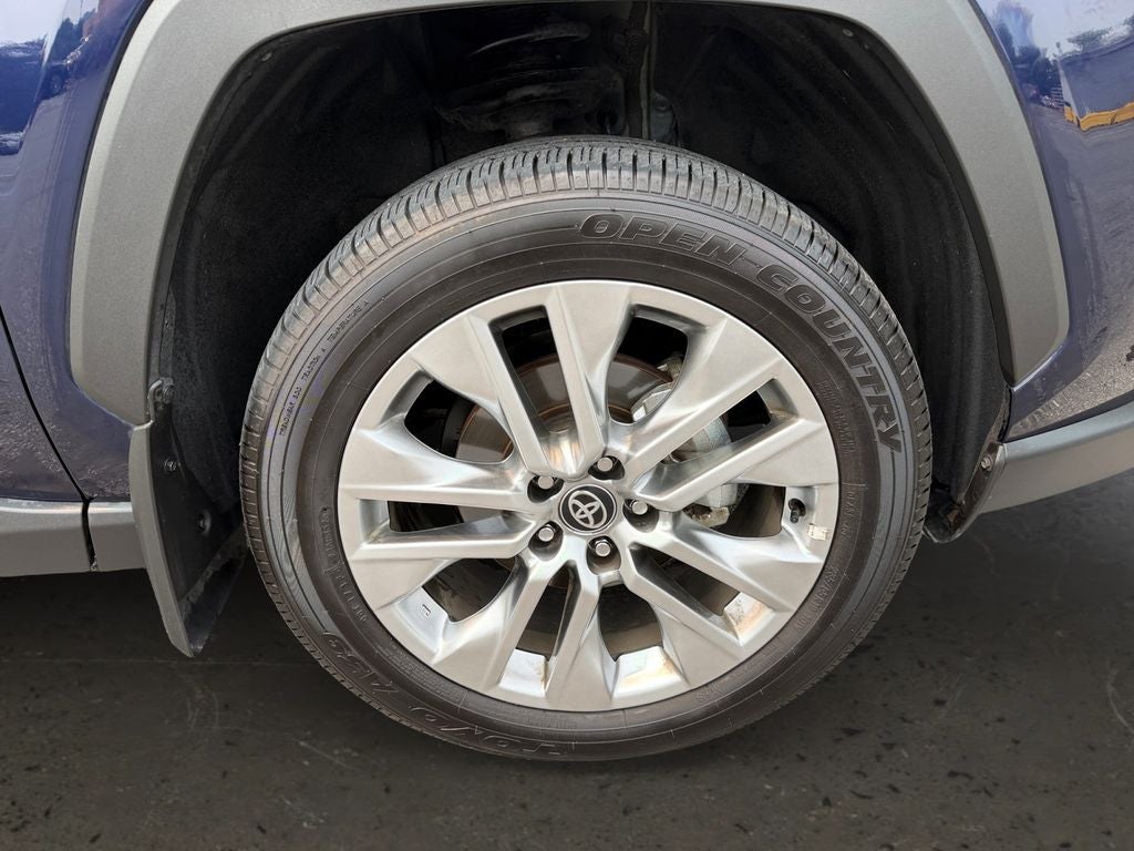 2025 Toyota RAV4 XLE Premium CERTIFIED!