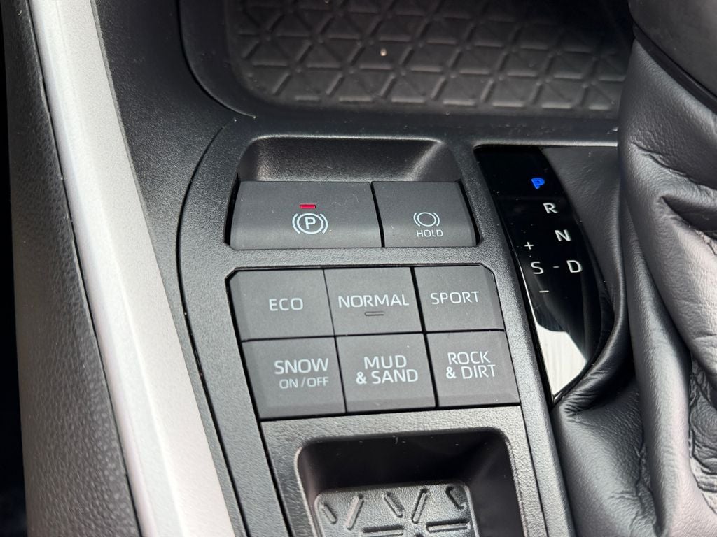 2025 Toyota RAV4 XLE Premium CERTIFIED!