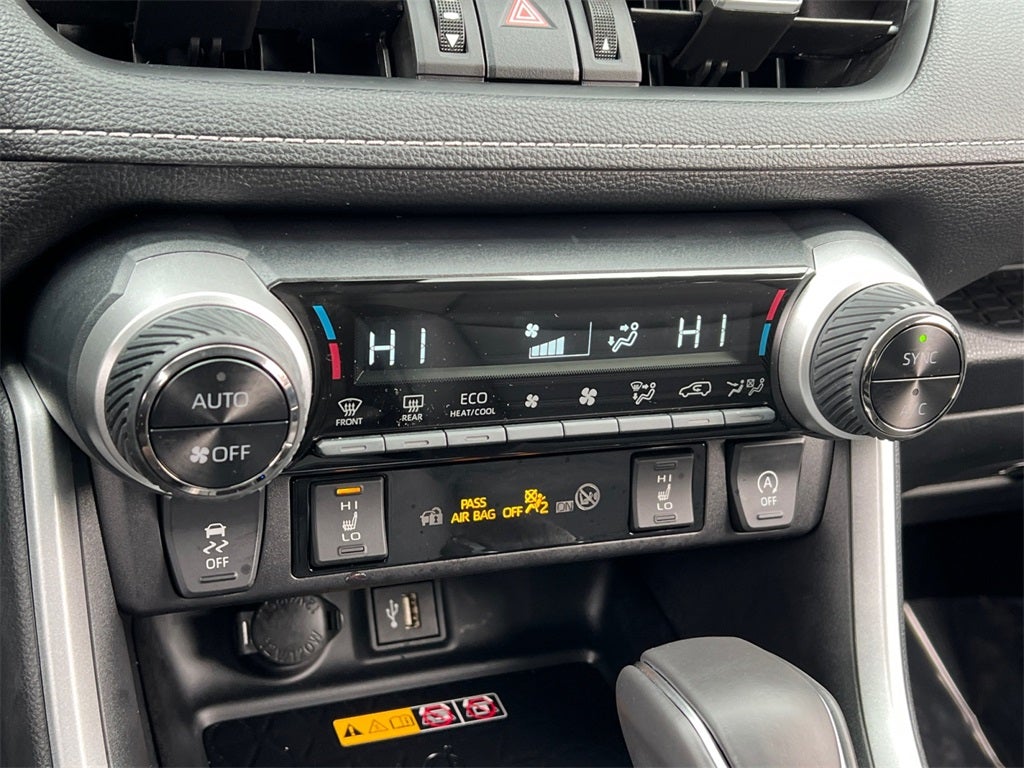 2025 Toyota RAV4 XLE Premium Low Miles!