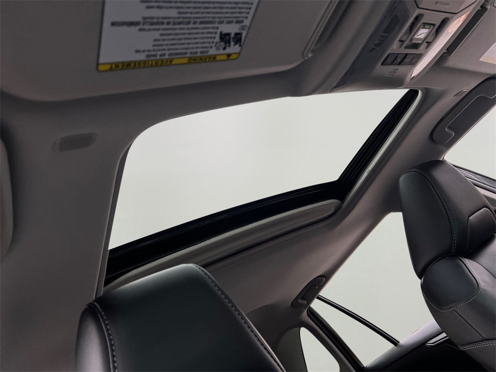 2025 Toyota RAV4 XLE Premium Low Miles!