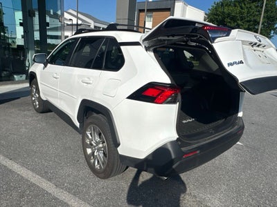 2019 Toyota RAV4 XLE Premium