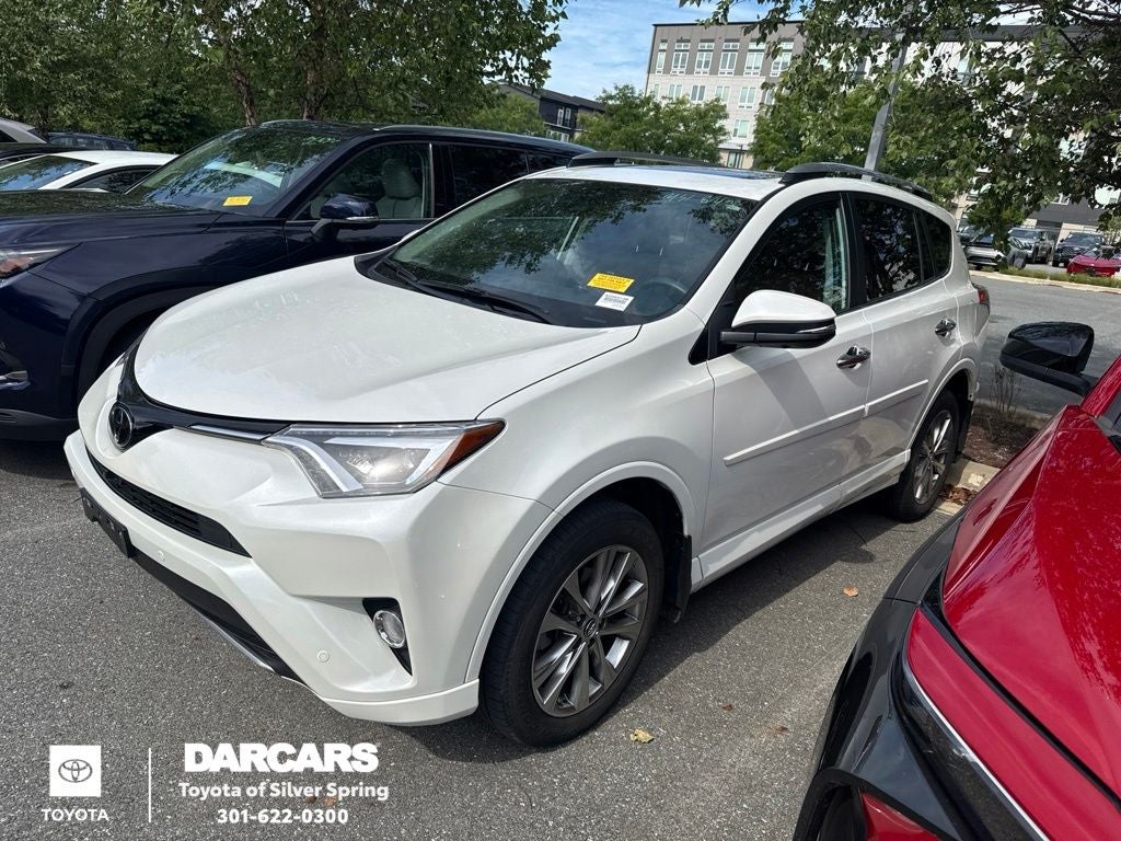 2017 Toyota RAV4 Platinum LOW MILES!
