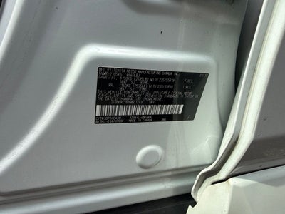 2017 Toyota RAV4 Platinum LOW MILES!