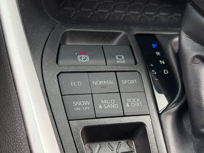2025 Toyota RAV4 LE