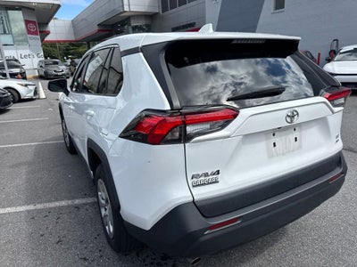 2022 Toyota RAV4 LE