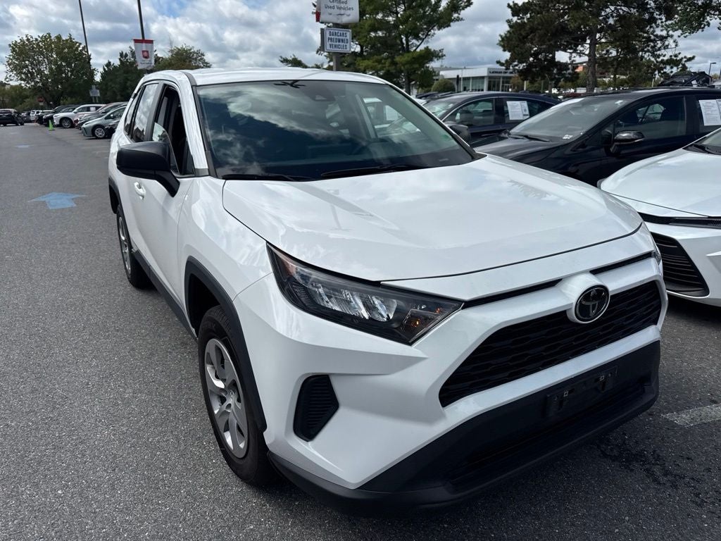 2022 Toyota RAV4 LE