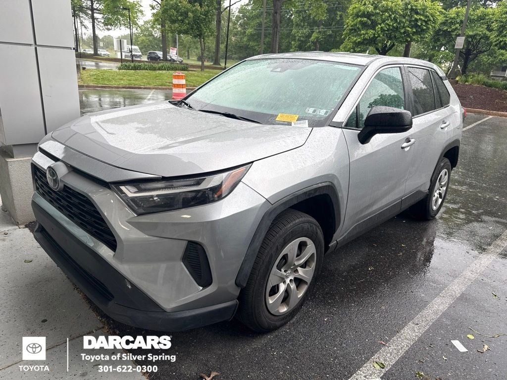 2024 Toyota RAV4 LE
