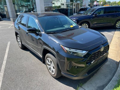 2024 Toyota RAV4 LE