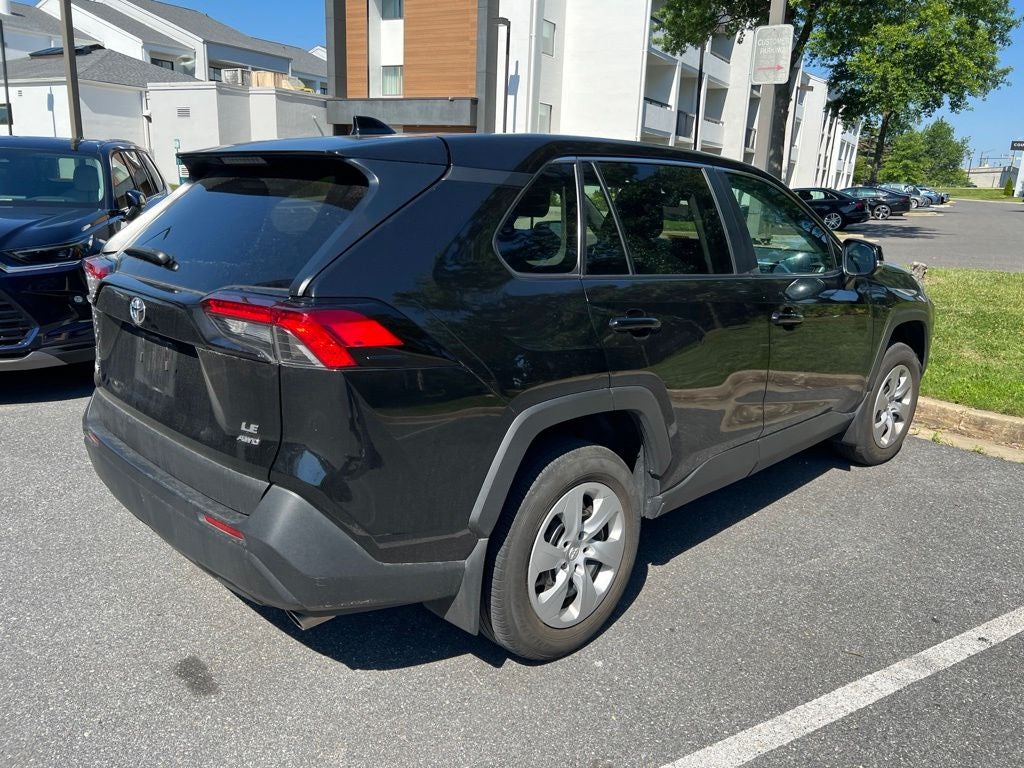 2024 Toyota RAV4 LE
