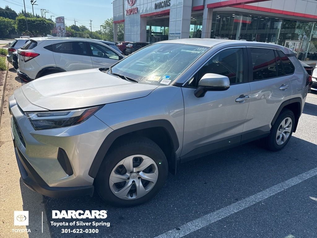 2023 Toyota RAV4 LE