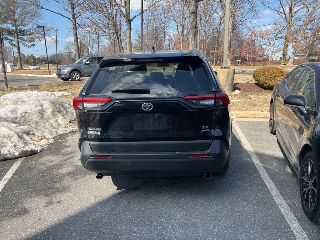 2025 Toyota RAV4 LE